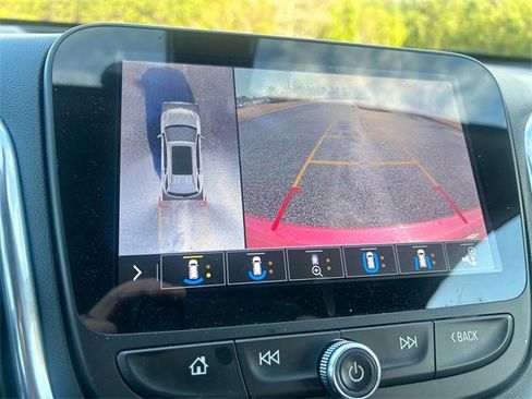 Used 2020 Chevrolet Equinox Premier image 21