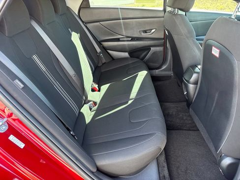 Certified 2024 Hyundai Elantra SEL FWD image 16