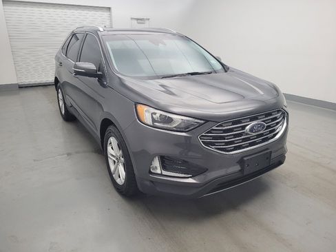 Used 2019 Ford Edge SEL w/ Equipment Group 201A FWD image 13