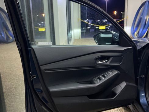 Used 2024 Honda Accord EX image 17