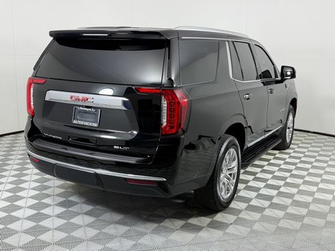 Used 2024 GMC Yukon SLT w/ SLT Premium Package AWD/4WD image 5
