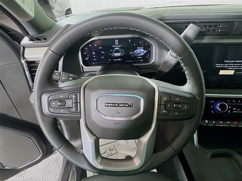 New 2026 GMC Sierra 3500 Denali w/ Denali Reserve Package image 11