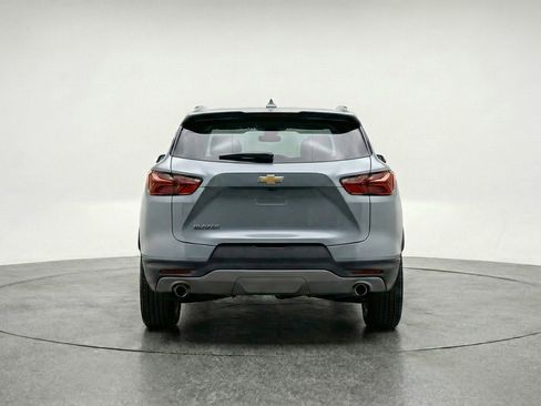 Used 2025 Chevrolet Blazer LT FWD image 7