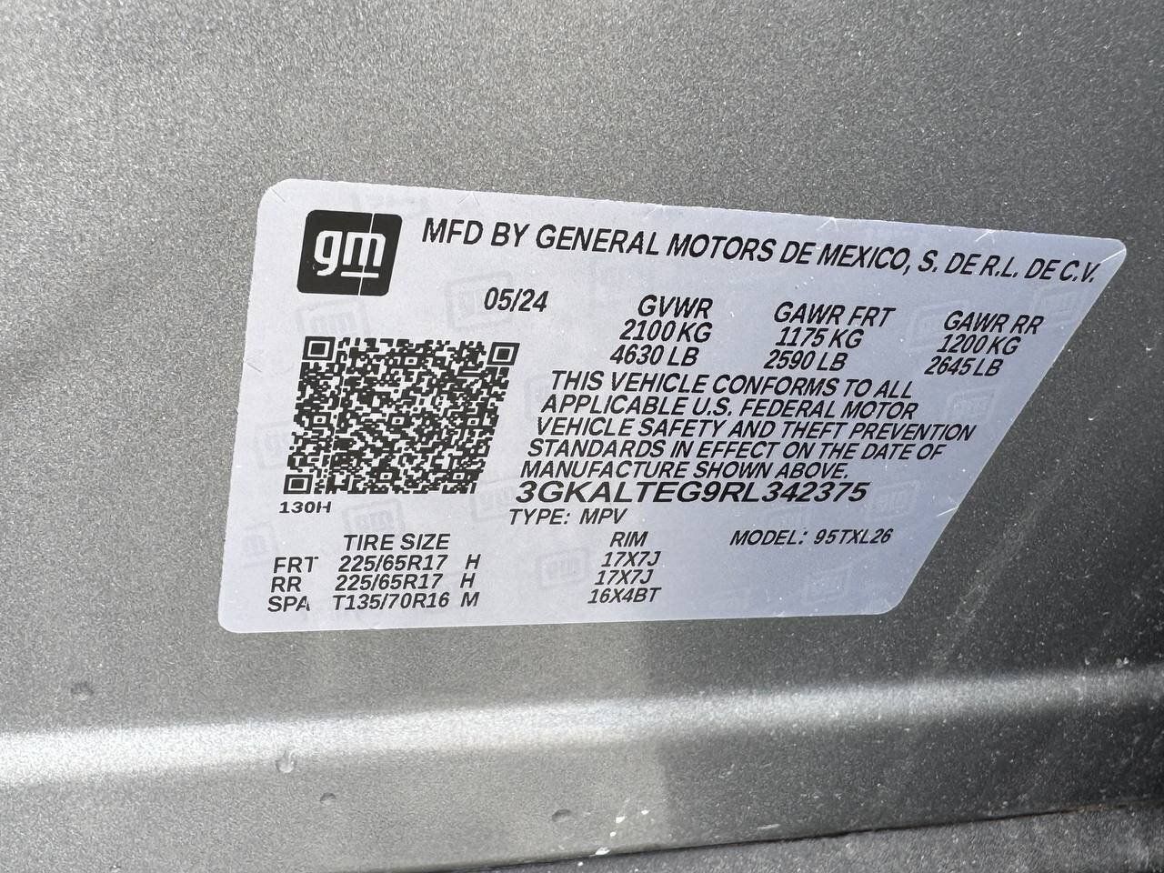 Used 2024 GMC Terrain SLE AWD/4WD image 28