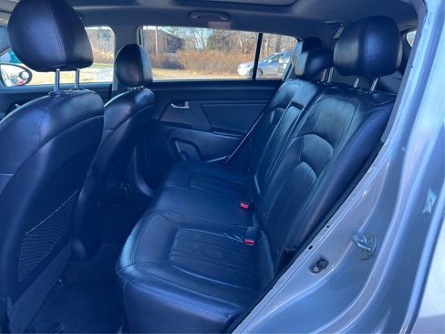 Used 2011 Kia Sportage EX w/ Premium Pkg w/Leather Seats image 10