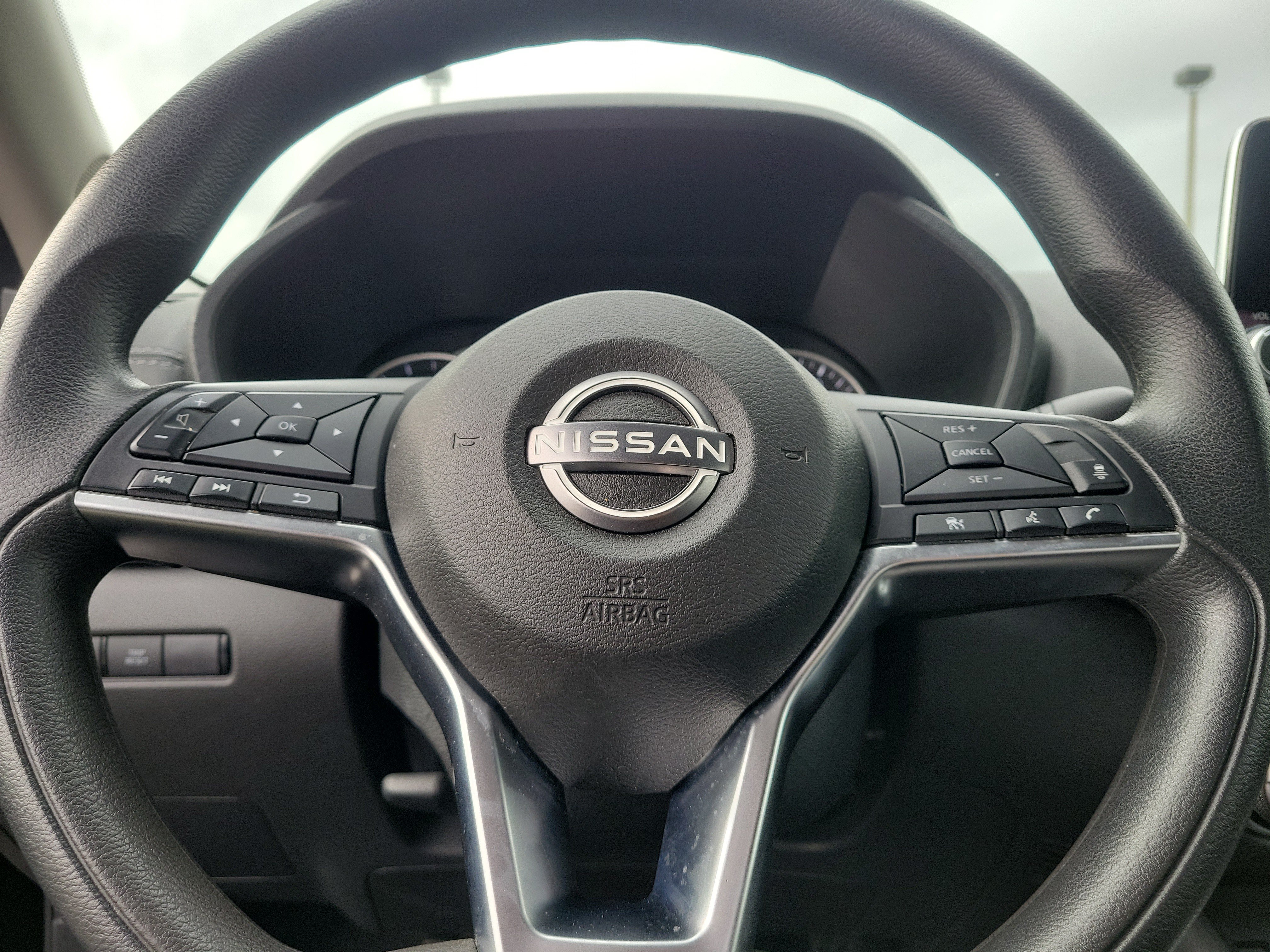 Used 2024 Nissan Sentra SV FWD image 18
