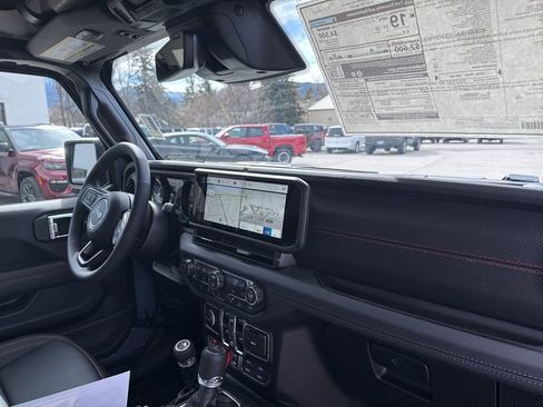 New 2026 Jeep Gladiator Rubicon AWD/4WD image 16