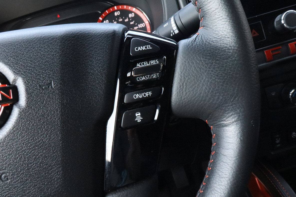 Used 2026 Nissan Frontier PRO-4X AWD/4WD image 30