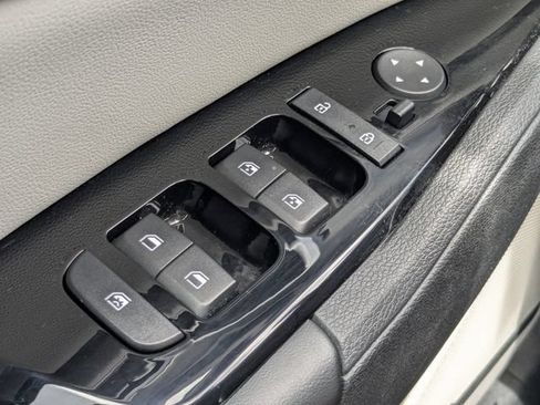 Certified 2024 Kia Sportage EX FWD image 32