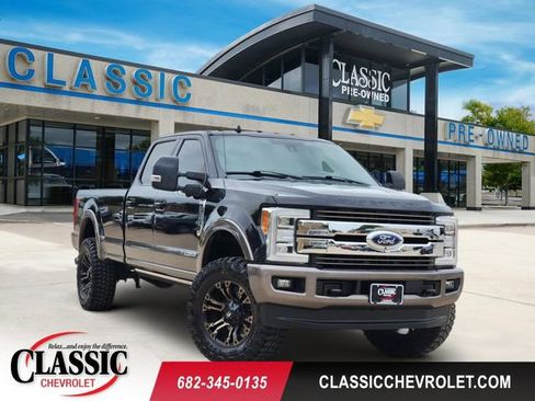 Used 2019 Ford F350 King Ranch w/ King Ranch Ultimate Package AWD/4WD image 1
