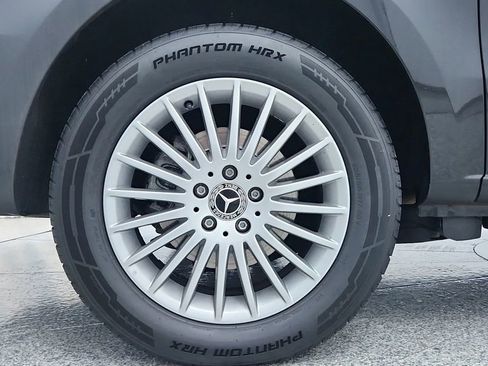 Used 2023 Mercedes-Benz Metris Passenger image 13