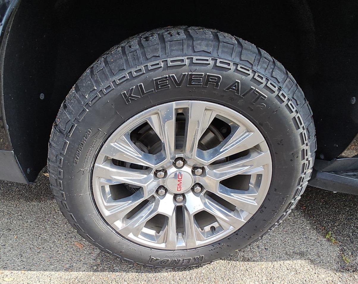 Used 2021 GMC Yukon XL Denali AWD/4WD image 25