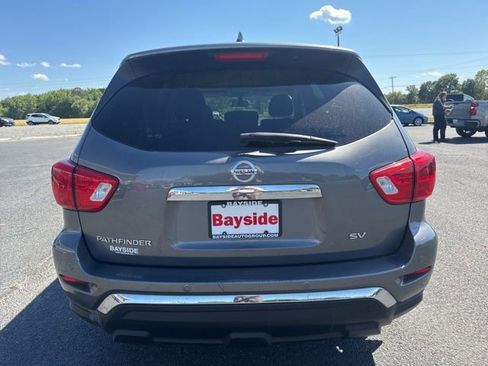 Used 2019 Nissan Pathfinder SV FWD image 8