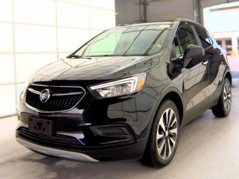 Used 2021 Buick Encore Preferred AWD/4WD image 6