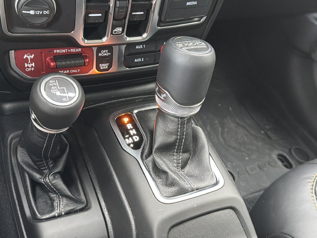 Used 2025 Jeep Wrangler Unlimited Rubicon 392 AWD/4WD image 27
