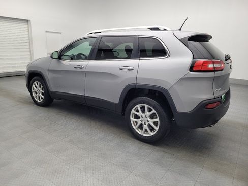 Used 2014 Jeep Cherokee Latitude w/ Cold Weather Group AWD/4WD image 3