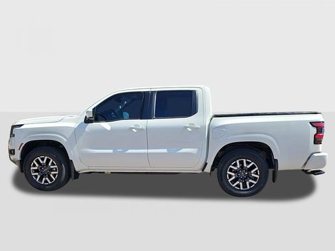 New 2026 Nissan Frontier SV RWD image 2