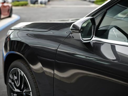 Used 2025 BMW X3 xDrive30i w/ Premium Package image 11