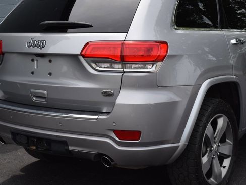 Used 2015 Jeep Grand Cherokee Overland image 12
