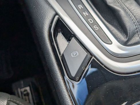 Certified 2017 Ford Edge Titanium w/ Equipment Group 301A image 35