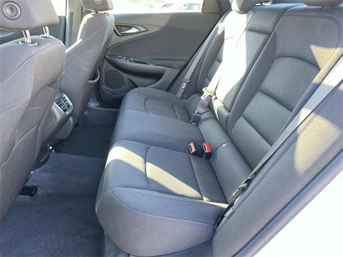 Used 2024 Chevrolet Malibu LT image 21