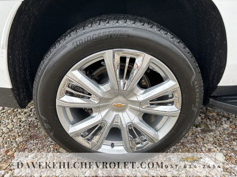 Certified 2023 Chevrolet Suburban High Country image 36