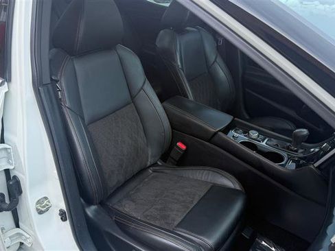 Used 2021 Nissan Maxima SR w/ Sport Mat Group image 10