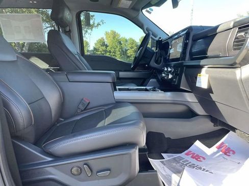 New 2025 Ford F250 Lariat w/ Lariat Ultimate Package image 29