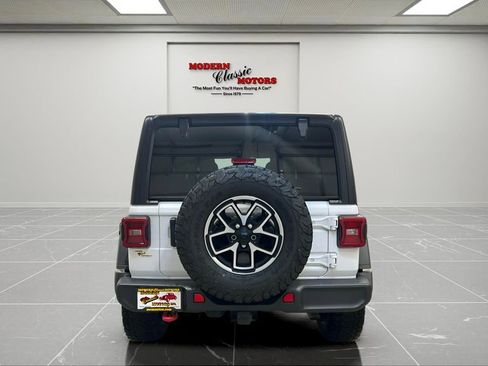 Used 2024 Jeep Wrangler Unlimited Rubicon image 6