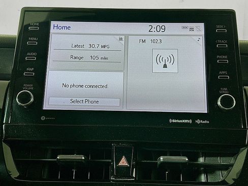 Used 2022 Toyota Camry SE image 15