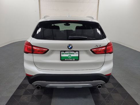 Used 2017 BMW X1 xDrive28i AWD/4WD image 6