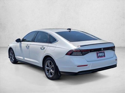 Used 2024 Honda Accord Sport image 8