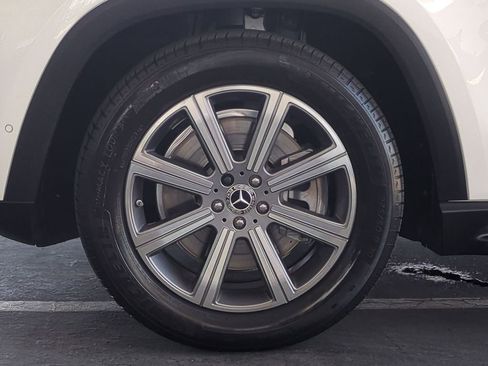 Used 2021 Mercedes-Benz GLS 450 4MATIC image 39