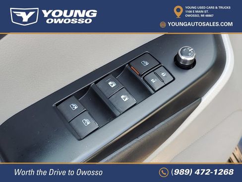 Used 2018 Toyota Highlander Plus FWD image 20
