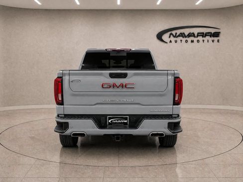 Used 2025 GMC Sierra 1500 Denali AWD/4WD image 6