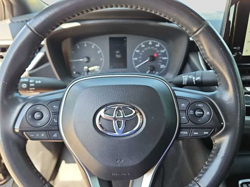 Used 2024 Toyota Corolla SE FWD image 19