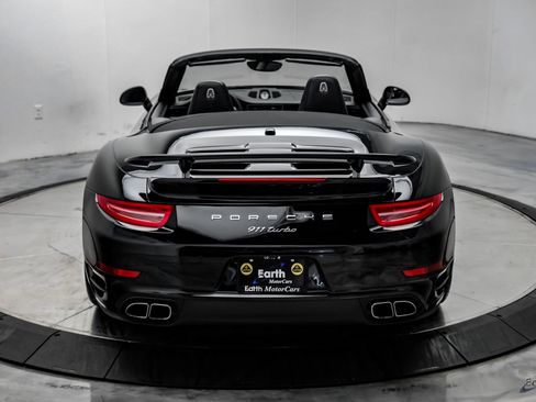 Used 2015 Porsche 911 Turbo image 14