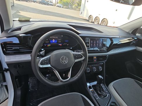Used 2023 Volkswagen Taos S FWD image 15