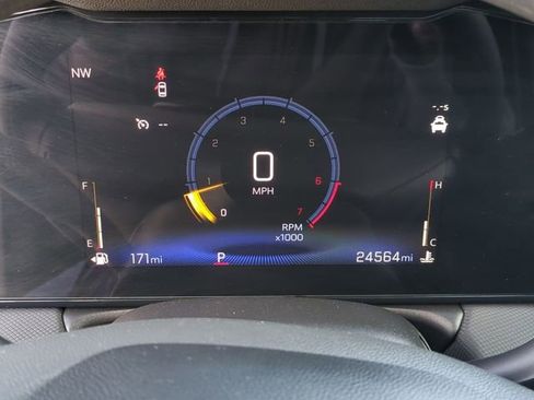 Used 2025 Chevrolet TrailBlazer LT FWD image 14