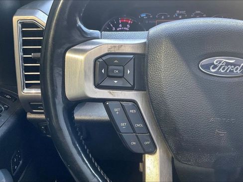 Used 2017 Ford F250 Platinum w/ FX4 Off-Road Package AWD/4WD image 18