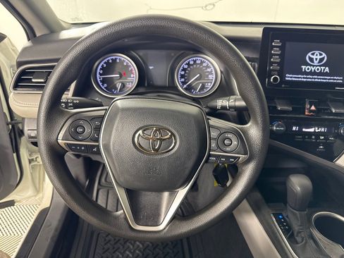 Used 2023 Toyota Camry LE image 14
