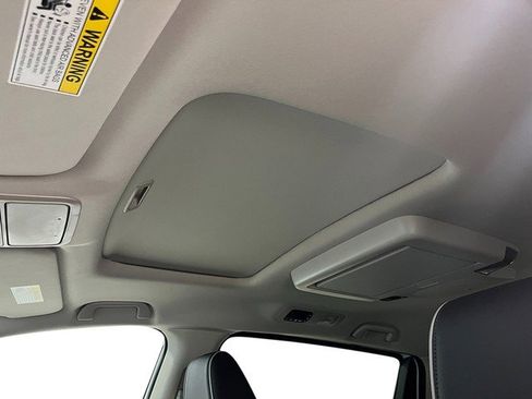 New 2026 Honda Odyssey Touring image 21