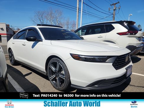 Used 2023 Honda Accord Sport image 1