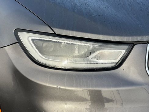 Used 2022 Chrysler Pacifica Touring-L image 47