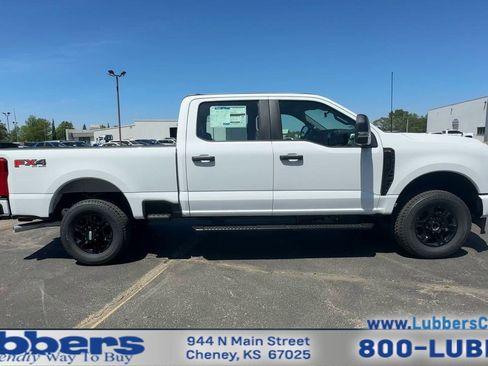 New 2026 Ford F250 XL AWD/4WD image 9