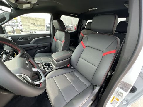 New 2026 Chevrolet Colorado Z71 w/ Technology Package image 19