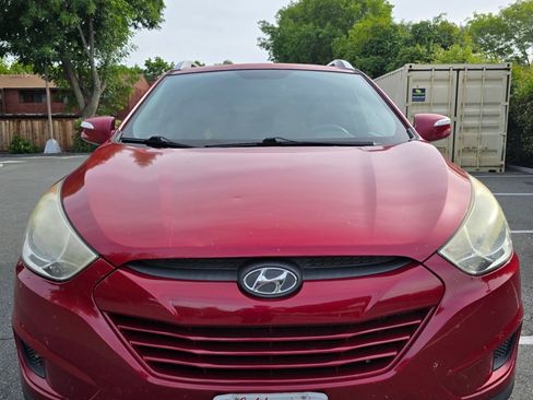 Used 2012 Hyundai Tucson GLS FWD image 1