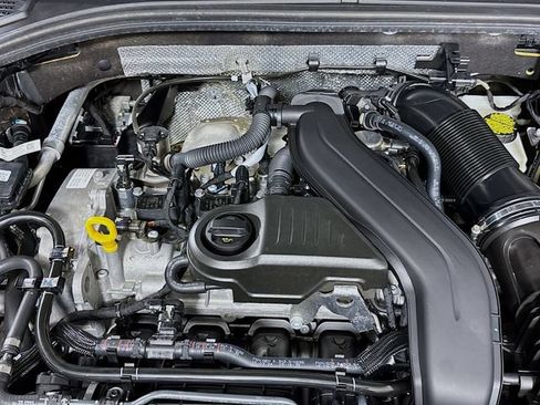 Certified 2025 Volkswagen Jetta S FWD image 31