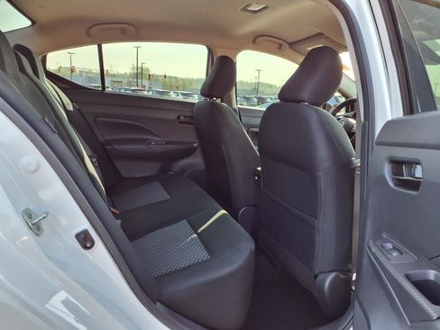 Used 2024 Nissan Versa S w/ S Plus Package image 22