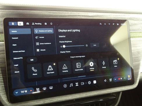 Used 2022 Rivian R1T Adventure image 37